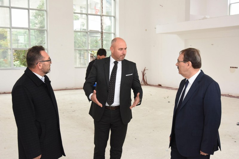 Cami inşaatının dış görünümü
