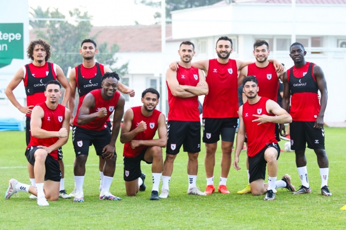 YILPORT SAMSUNSPOR’UN 2023 – 2024 FUTBOL SEZONU KAMP KADROSU BELLİ OLDU ...